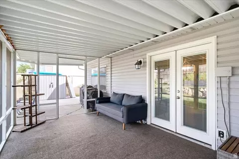 Exterior - 4036 W 5700 S, Roy, UT 84067 photo 5 of 10