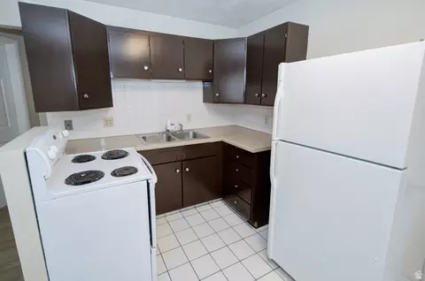 Kitchen - 4951 S Center St, Murray, UT 84107 photo 1 of 4