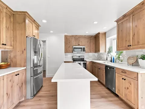 Kitchen - 356 E 570 N, Hyde Park, UT 84318 photo 1 of 4