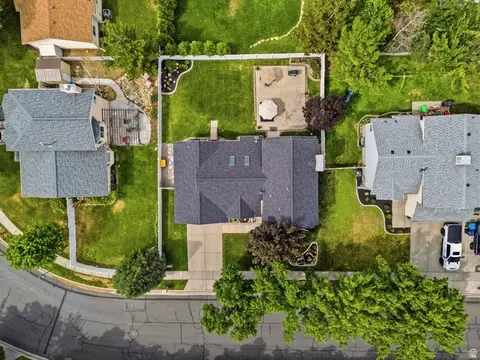 View/Area - 1101 E Old Dairy Rd, Sandy, UT 84094 photo 1 of 5