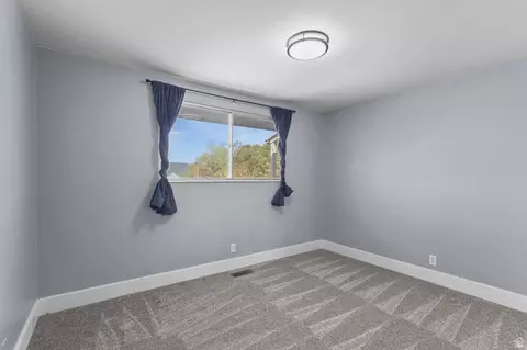 Bedroom - 2205 S Main St, Clearfield, UT 84015 photo 4 of 6