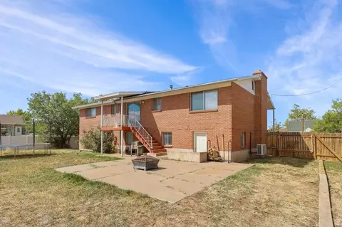 Exterior - 2205 S Main St, Clearfield, UT 84015 photo 4 of 9