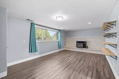 Living - 2205 S Main St, Clearfield, UT 84015 photo 3 of 4