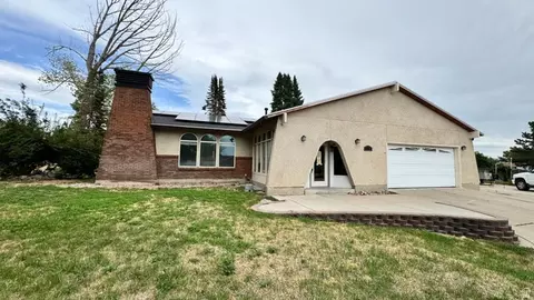 4114 W Kirkwall Cir, South Jordan, UT 84009