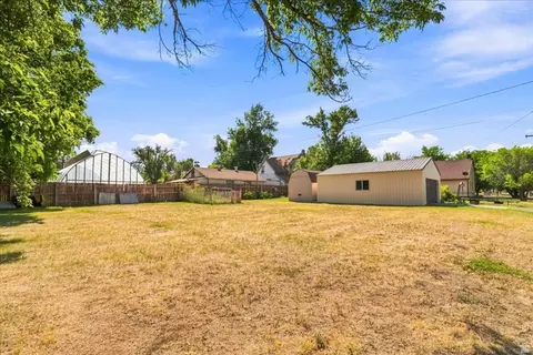 Exterior - 107 E 200 N, Mount Pleasant, UT 84647 photo 7 of 9