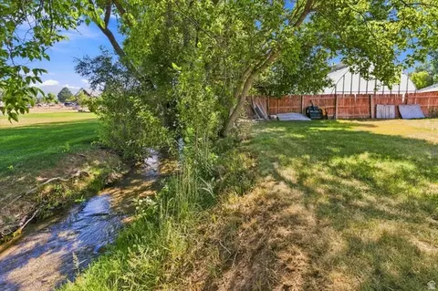 Exterior - 107 E 200 N, Mount Pleasant, UT 84647 photo 9 of 9