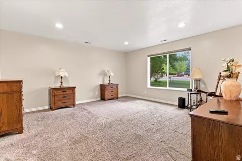 Bedroom - 107 E 200 N, Mount Pleasant, UT 84647 photo 3 of 7