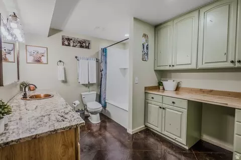 Bath - 10 W 17500 N, Moroni, UT 84646 photo 4 of 7