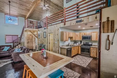Other - 10 W 17500 N, Moroni, UT 84646 photo 4 of 33