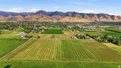 375 S 800 W, Smithfield, UT 84335 photo 9