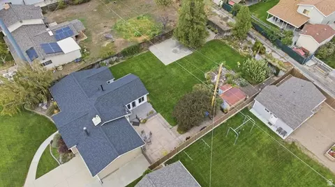 View/Area - 1122 N 75 E, Orem, UT 84057 photo 6 of 6