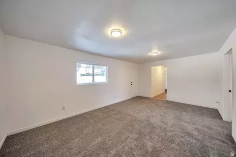 Living - 2969 S 625 W, Bountiful, UT 84010 photo 8 of 8