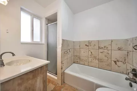 Bath - 2969 S 625 W, Bountiful, UT 84010 photo 1 of 3