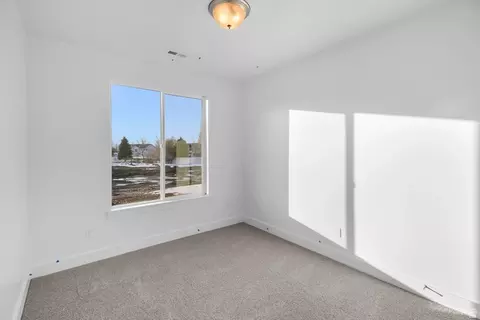 Bedroom - 1772 W Rivergate Dr, Logan, UT 84321 photo 5 of 6