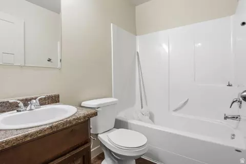 Bath - 280 N 750 E, Vineyard, UT 84059 photo 3 of 4