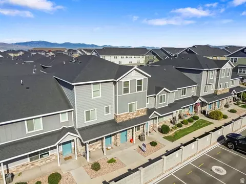 View/Area - 280 N 750 E, Vineyard, UT 84059 photo 1 of 15