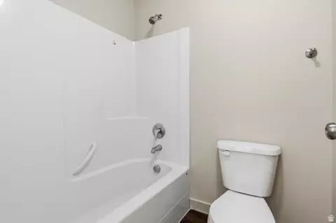 Bath - 280 N 750 E, Vineyard, UT 84059 photo 2 of 4