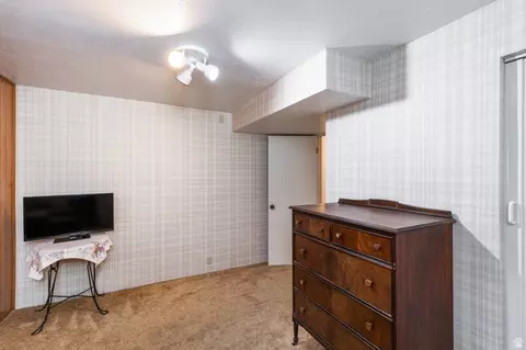 Bedroom - 1751 E 8180 S, Sandy, UT 84093 photo 6 of 7