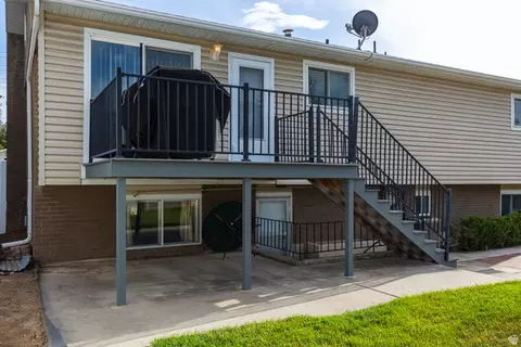 Exterior - 1751 E 8180 S, Sandy, UT 84093 photo 3 of 14