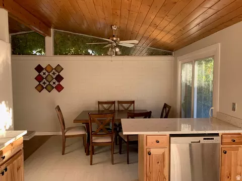 1153 N Garnette St, Salt Lake City, UT 84116