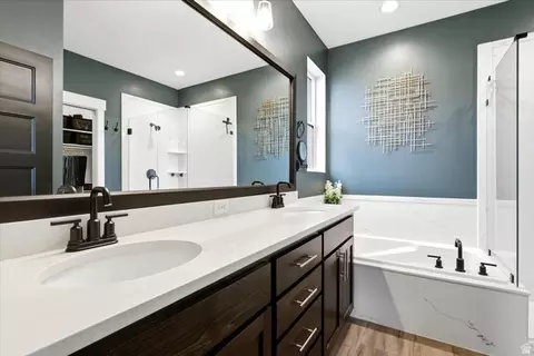 Bath - 846 N Grand View Dr, Morgan, UT 84050 photo 2 of 3
