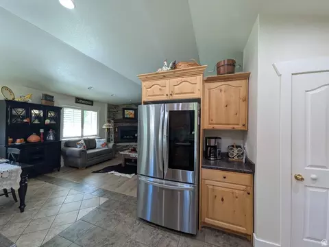 Kitchen - 1858 E Riverview Dr, Preston, ID 83263 photo 3 of 3