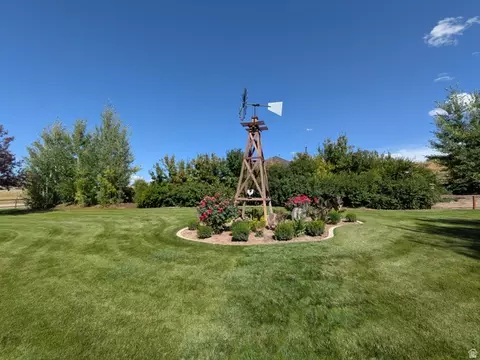 Exterior - 1858 E Riverview Dr, Preston, ID 83263 photo 21 of 34