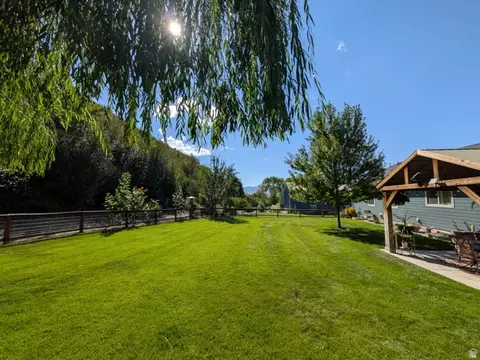 Exterior - 1858 E Riverview Dr, Preston, ID 83263 photo 19 of 34