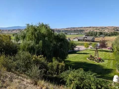 Exterior - 1858 E Riverview Dr, Preston, ID 83263 photo 23 of 34