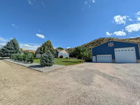 Exterior - 1858 E Riverview Dr, Preston, ID 83263 photo 2 of 34