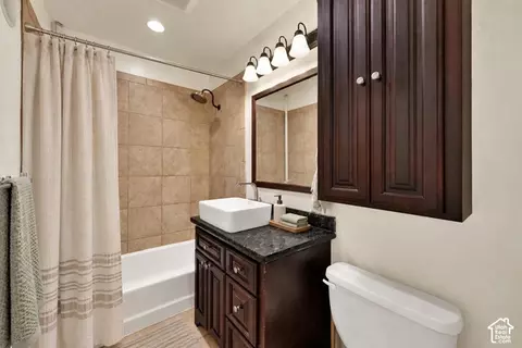 Bath - 110 W 1700 S, Bountiful, UT 84010 photo 1 of 2