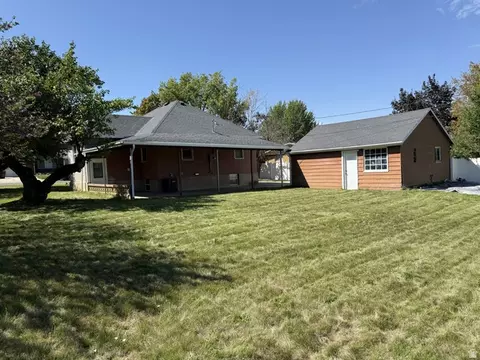 Exterior - 110 W 1700 S, Bountiful, UT 84010 photo 7 of 7
