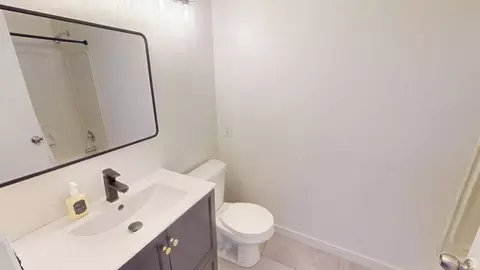 Bath - 47 W 700 N, Orem, UT 84057 photo 2 of 3
