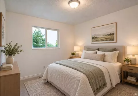 Bedroom - 2407 E Hunts End Dr, Sandy, UT 84092 photo 3 of 10