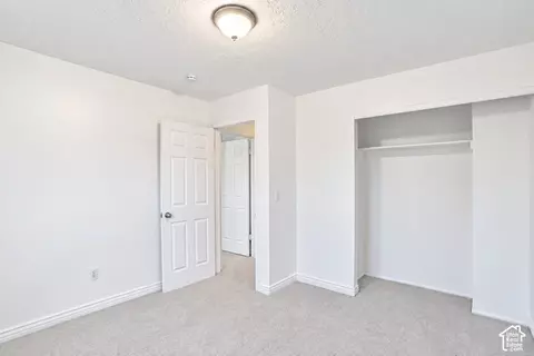 Bedroom - 2407 E Hunts End Dr, Sandy, UT 84092 photo 6 of 10
