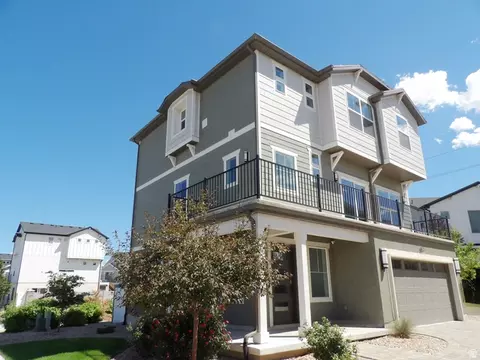 109 E Brushy St, Saratoga Springs, UT 84045