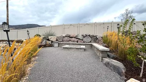 688 W Beth Cir, Saratoga Springs, UT 84045