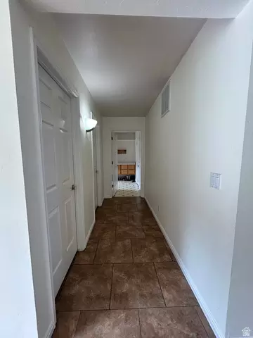 Entry Way - 4306 Elk Ln, Erda, UT 84074 photo 4 of 6