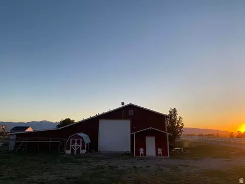 Exterior - 4306 Elk Ln, Erda, UT 84074 photo 4 of 25