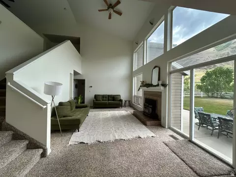 Living - 4306 Elk Ln, Erda, UT 84074 photo 2 of 4