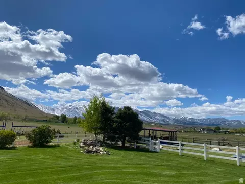 Exterior - 4306 Elk Ln, Erda, UT 84074 photo 6 of 25