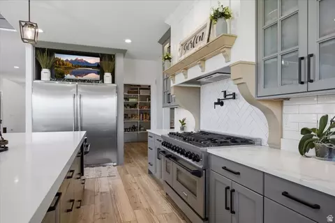 Kitchen - 4520 S 5400 W, Hooper, UT 84315 photo 2 of 3