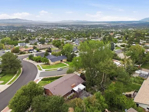 View/Area - 2197 S Timothy Way, Bountiful, UT 84010 photo 6 of 13