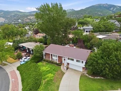 View/Area - 2197 S Timothy Way, Bountiful, UT 84010 photo 1 of 13