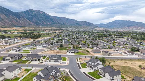 View/Area - 846 E 400 N, Salem, UT 84653 photo 5 of 10