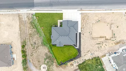 View/Area - 846 E 400 N, Salem, UT 84653 photo 1 of 10