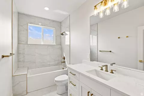 Bath - 846 E 400 N, Salem, UT 84653 photo 6 of 6