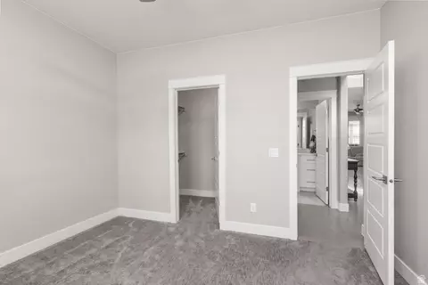 Bedroom - 3934 S Saddleback Rd, Washington, UT 84780 photo 3 of 9