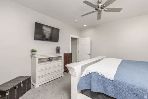 Bedroom - 3934 S Saddleback Rd, Washington, UT 84780 photo 2 of 9