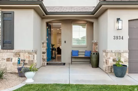Other - 3934 S Saddleback Rd, Washington, UT 84780 photo 3 of 9
